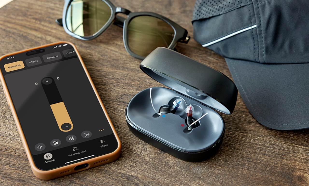 Oticon Zeal with SmartCharger