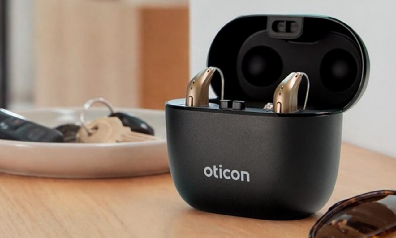 Oticon Reveal